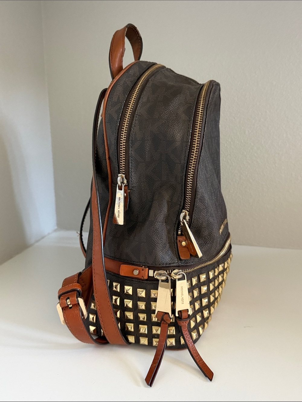 Michael Kors Rhea medium backpack monogram - Picture 2 of 6